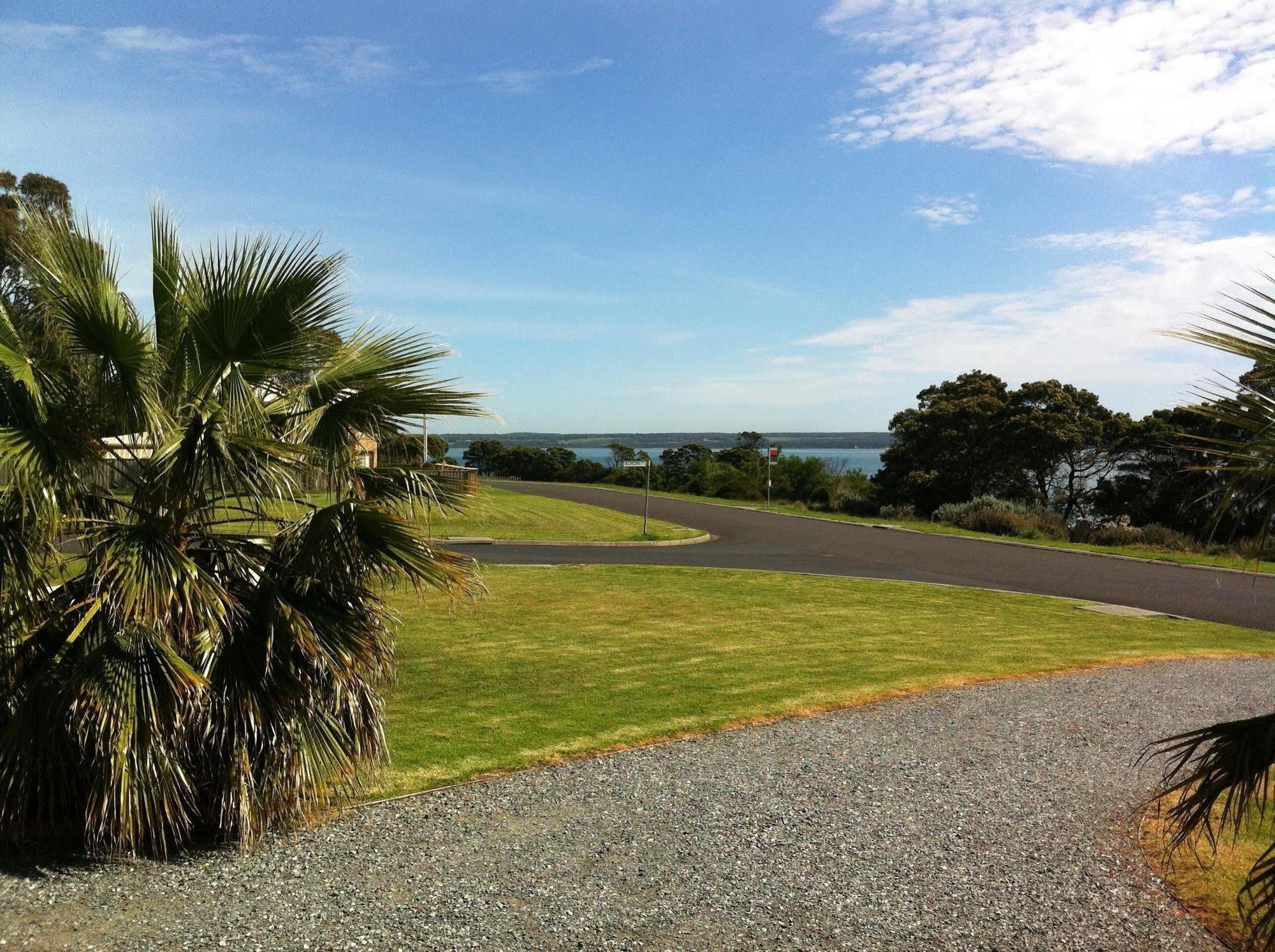 Corinella On The Esplanade Bed & Breakfast Exterior foto